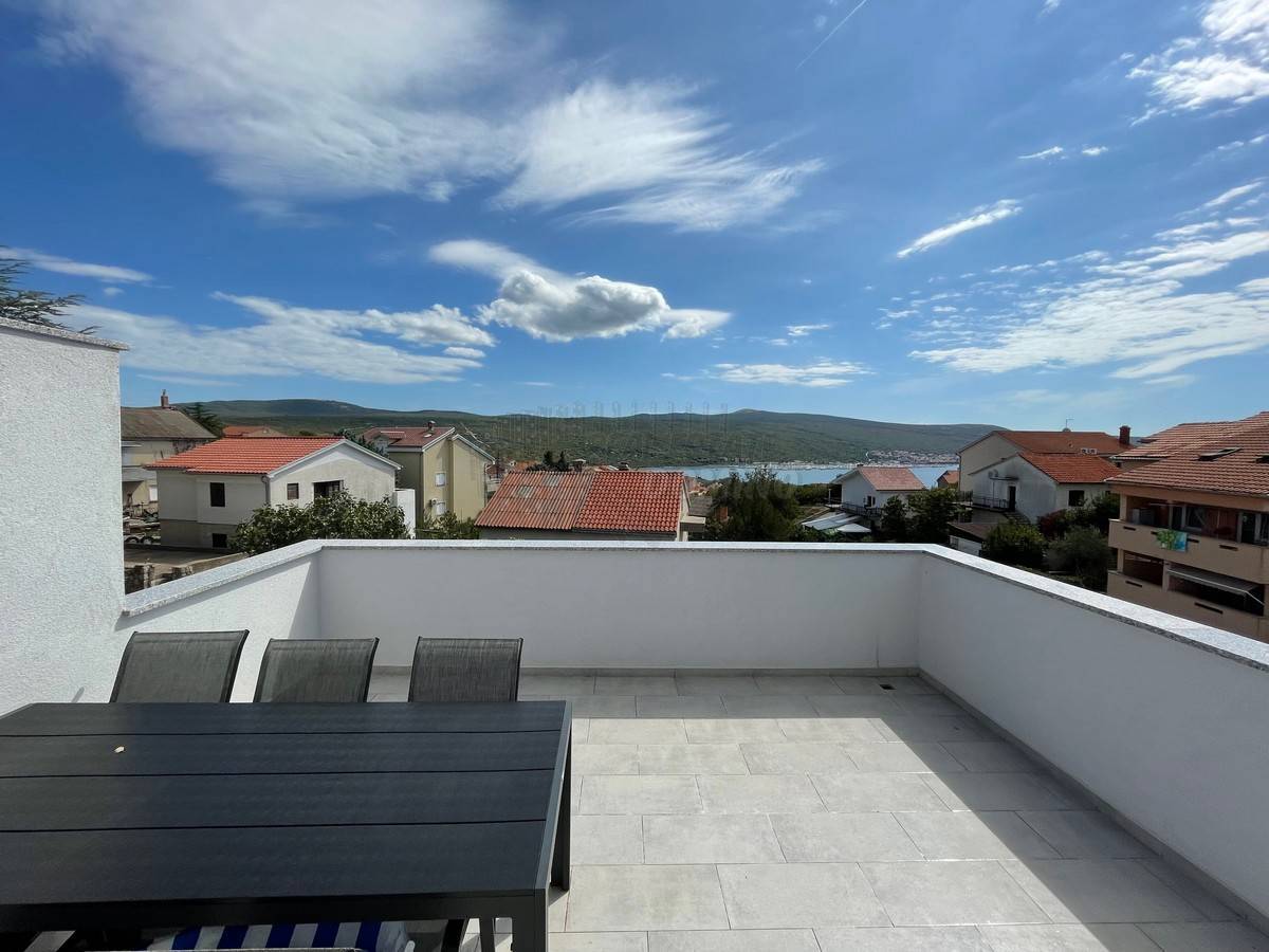 Appartement À vendre - PRIMORSKO-GORANSKA KRK