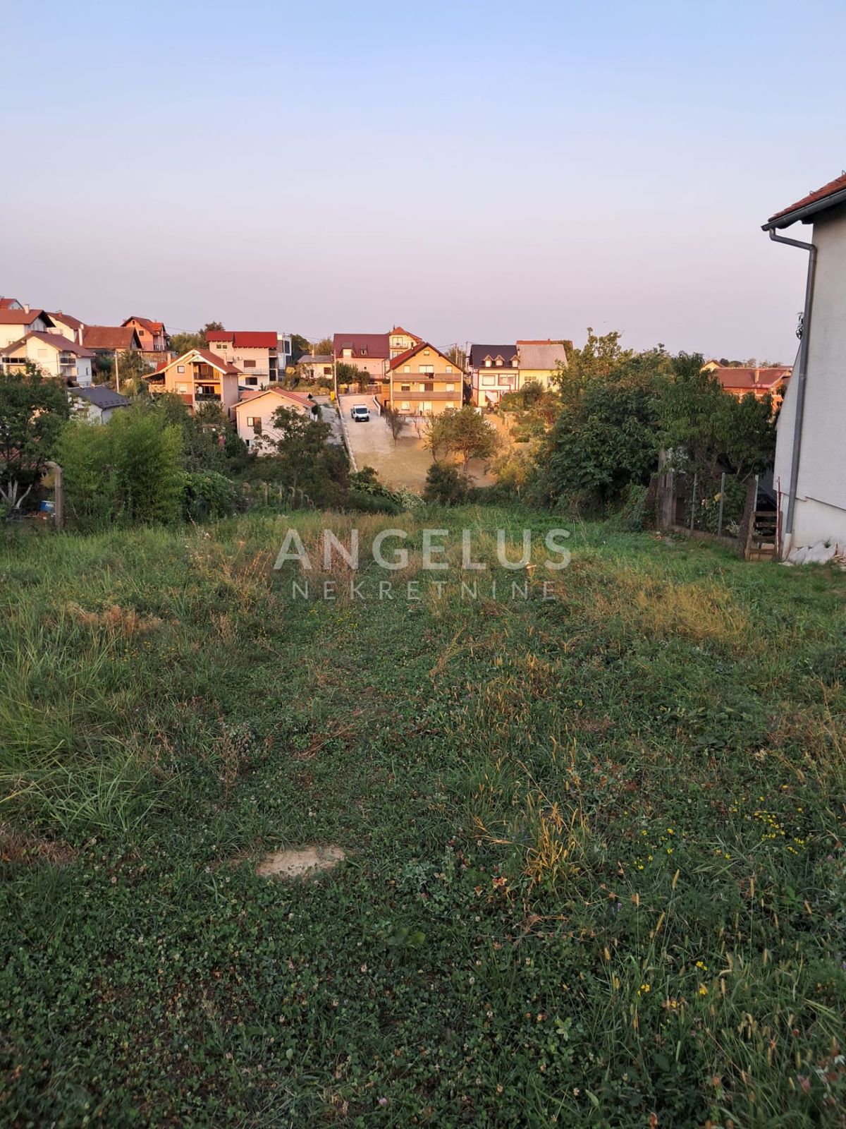 Pozemok Na predaj - GRAD ZAGREB ZAGREB