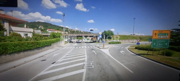 Komerční na prodej 380 m² – Cernik