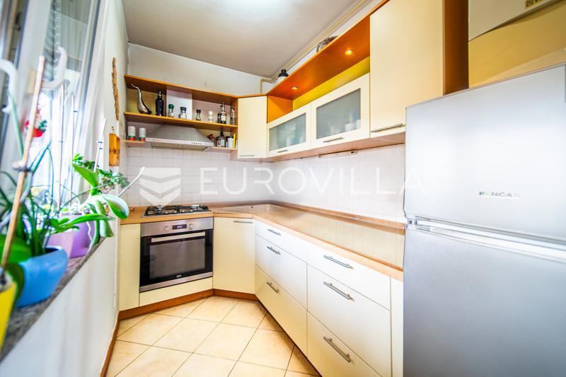 Apartmán Na predaj - GRAD ZAGREB ZAGREB