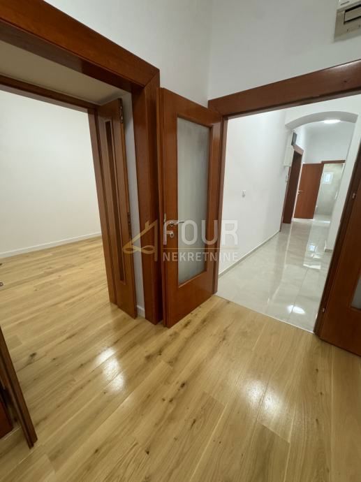 Appartamento Da affittare - PRIMORSKO-GORANSKA RIJEKA