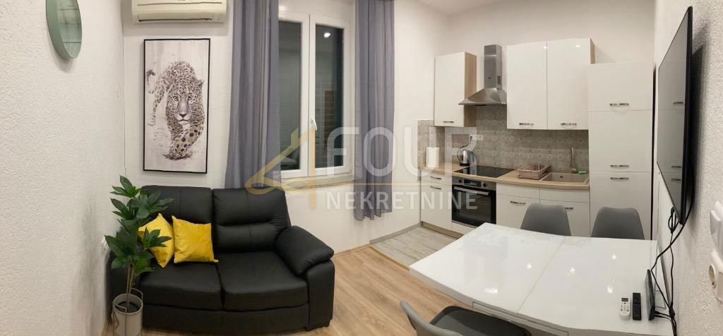 Flat For rent - PRIMORSKO-GORANSKA RIJEKA