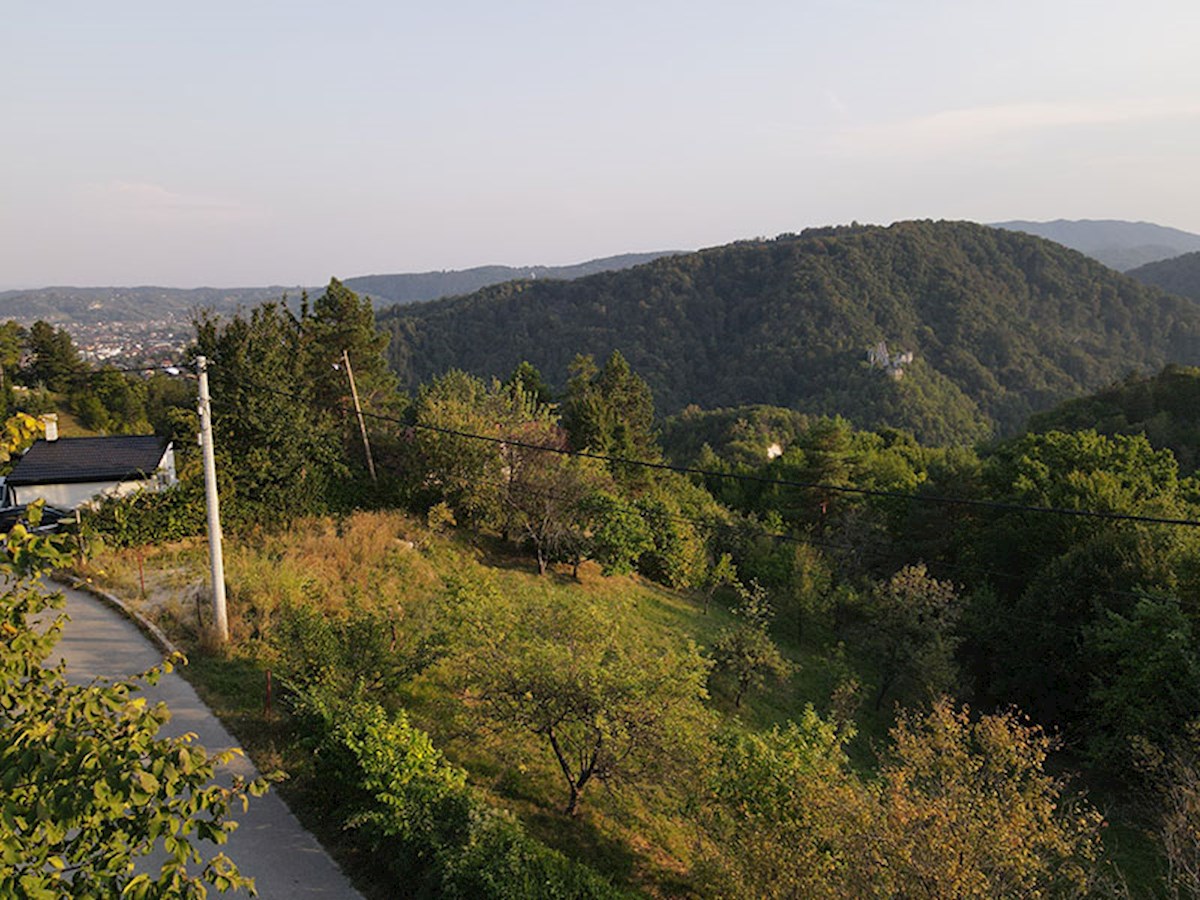 Grundstück Zu verkaufen - ZAGREBAČKA SAMOBOR