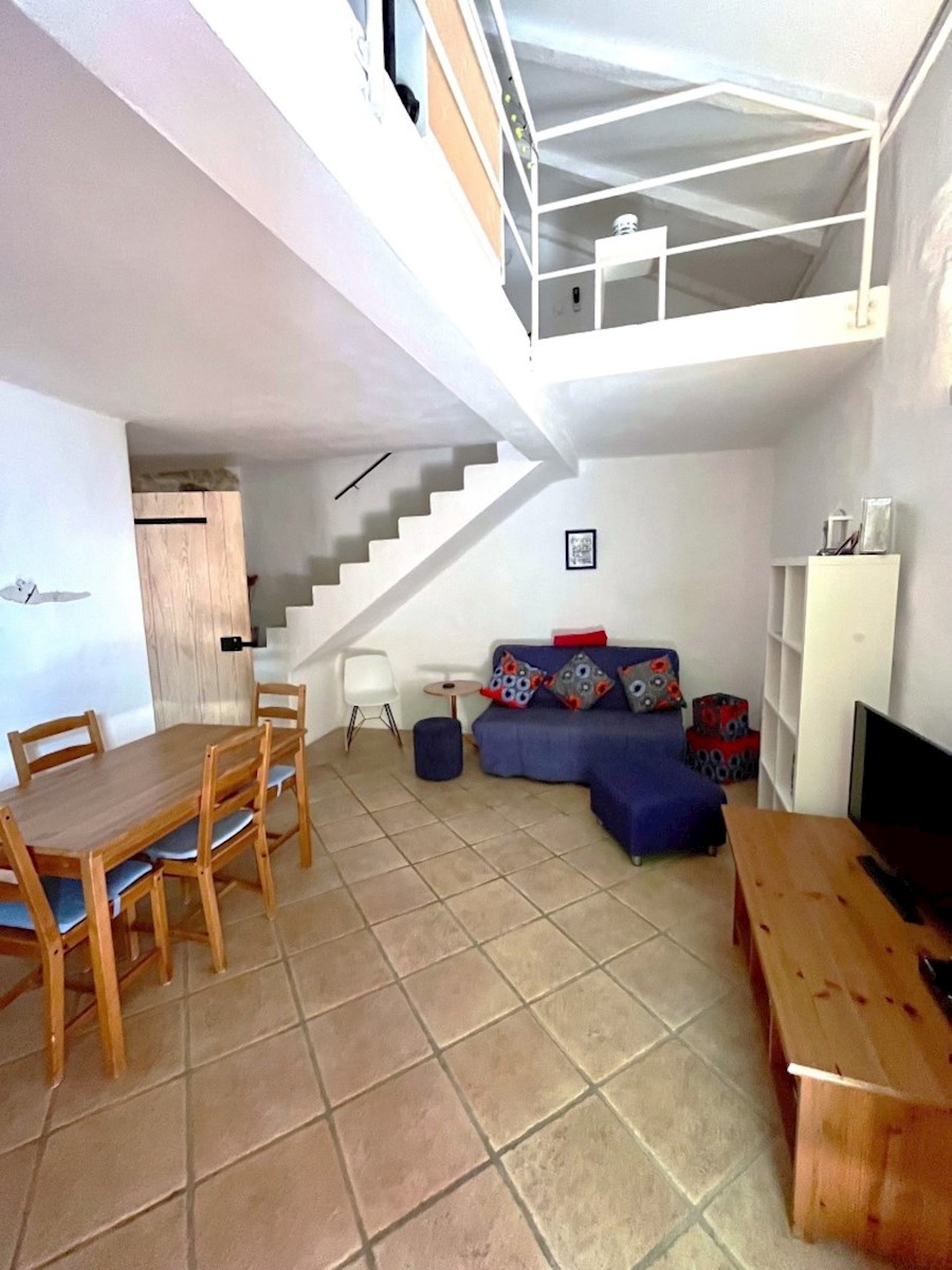 Maison À vendre - SPLITSKO-DALMATINSKA STARI GRAD