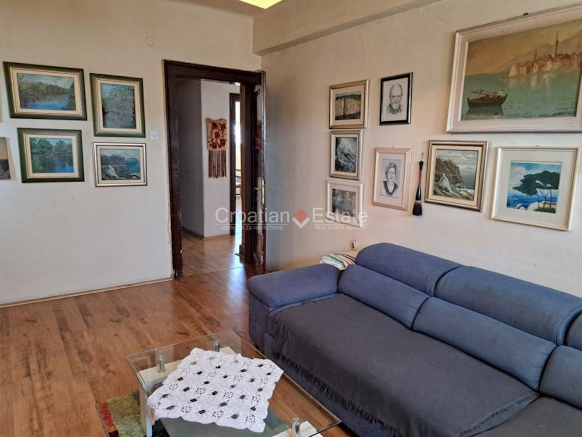 Apartmán Na predaj - SPLITSKO-DALMATINSKA SPLIT