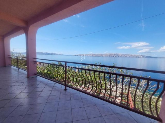 Dům na prodej 305 m² – Senj