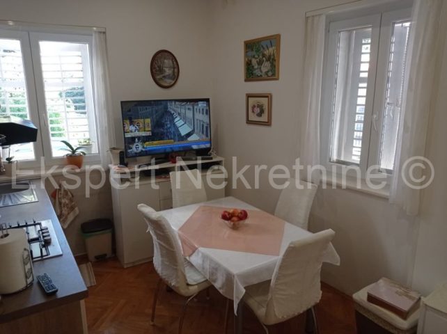 Flat for sale 80 m² – Table