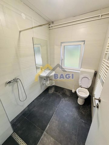 Kuća Za najam - Zagrebačka Dugo Selo - foto 2/6
