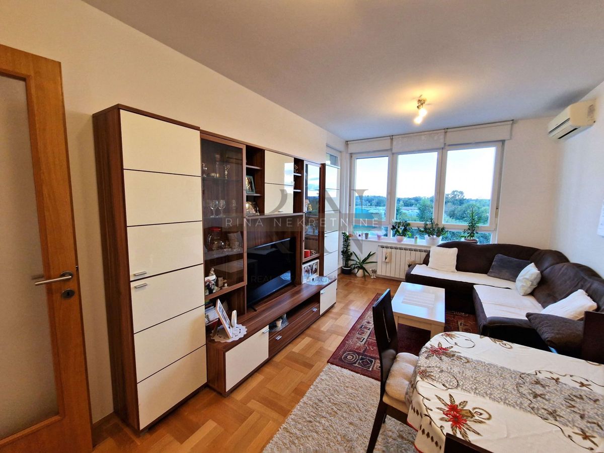 Apartmán Na predaj - GRAD ZAGREB ZAGREB