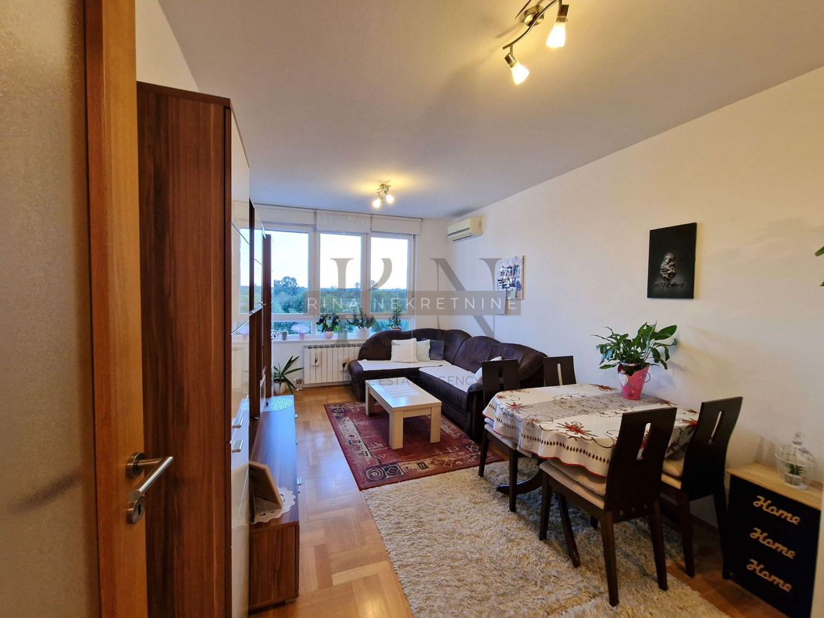 Apartmán Na predaj - GRAD ZAGREB ZAGREB