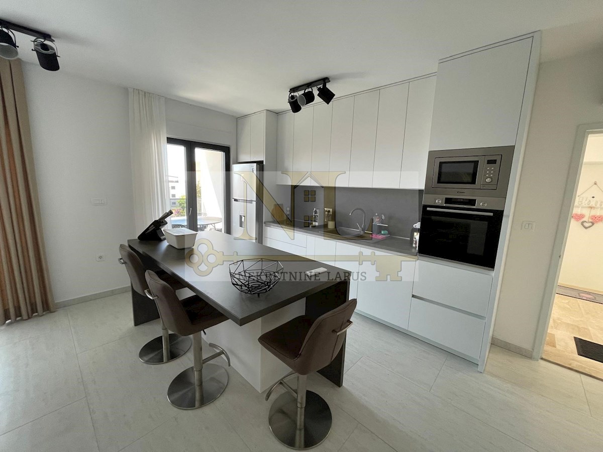 Apartmán Na prodej - SPLITSKO-DALMATINSKA ČIOVO