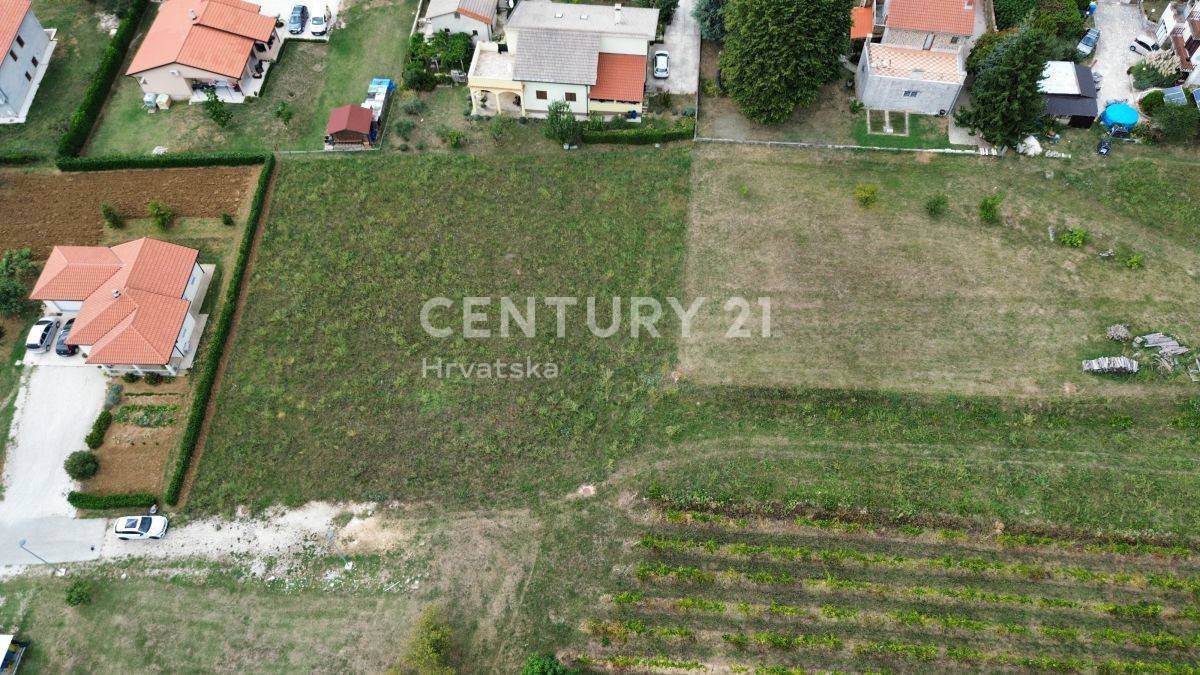 Land For sale - ISTARSKA PAZIN