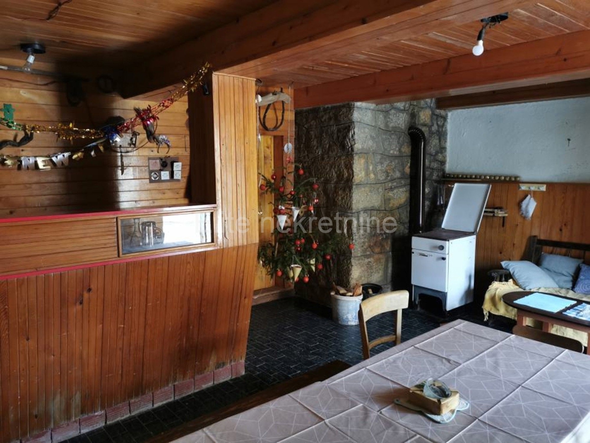 House For sale STARI LAZ