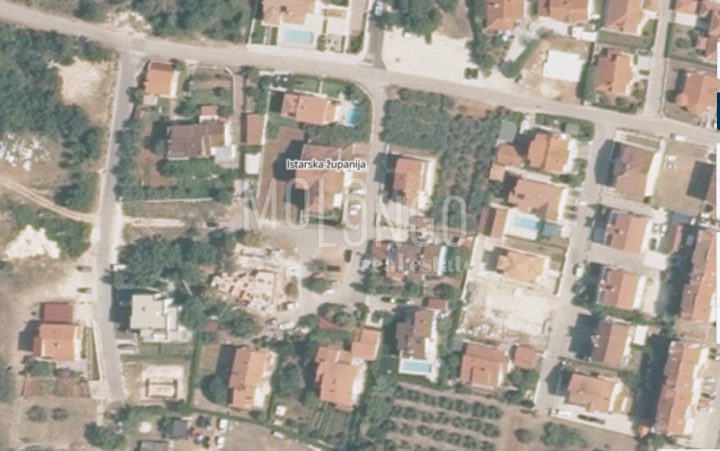 Pozemek na prodej 517 m² – Vrvari
