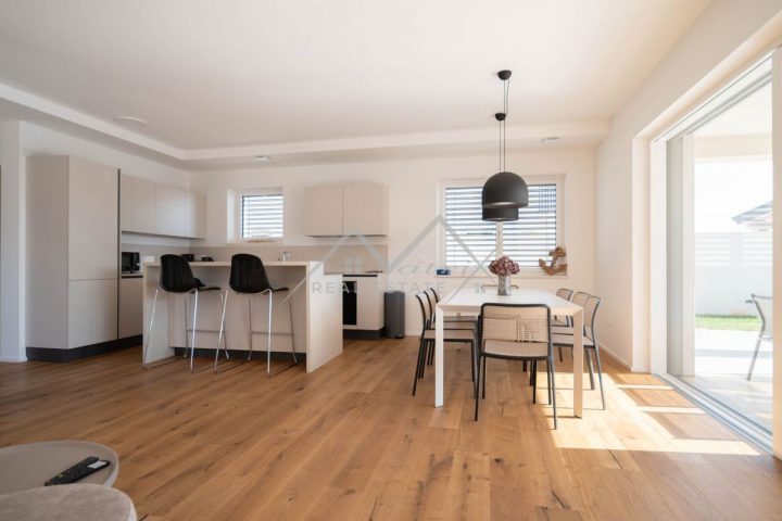 Casa In vendita - Istarska Umag - foto 2/28