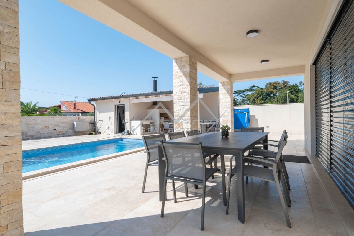Kuća Na prodaju - ISTARSKA UMAG