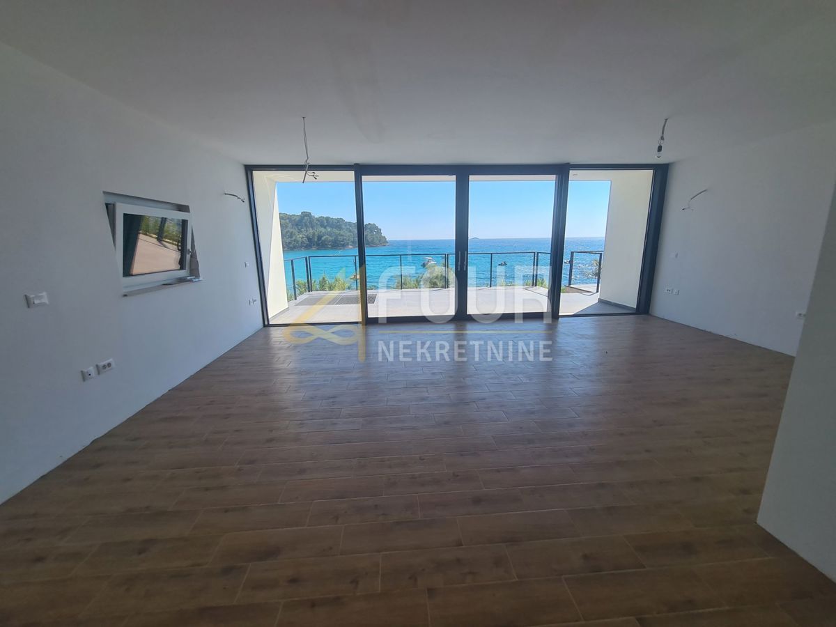 Apartma Na predaj - ISTARSKA ROVINJ