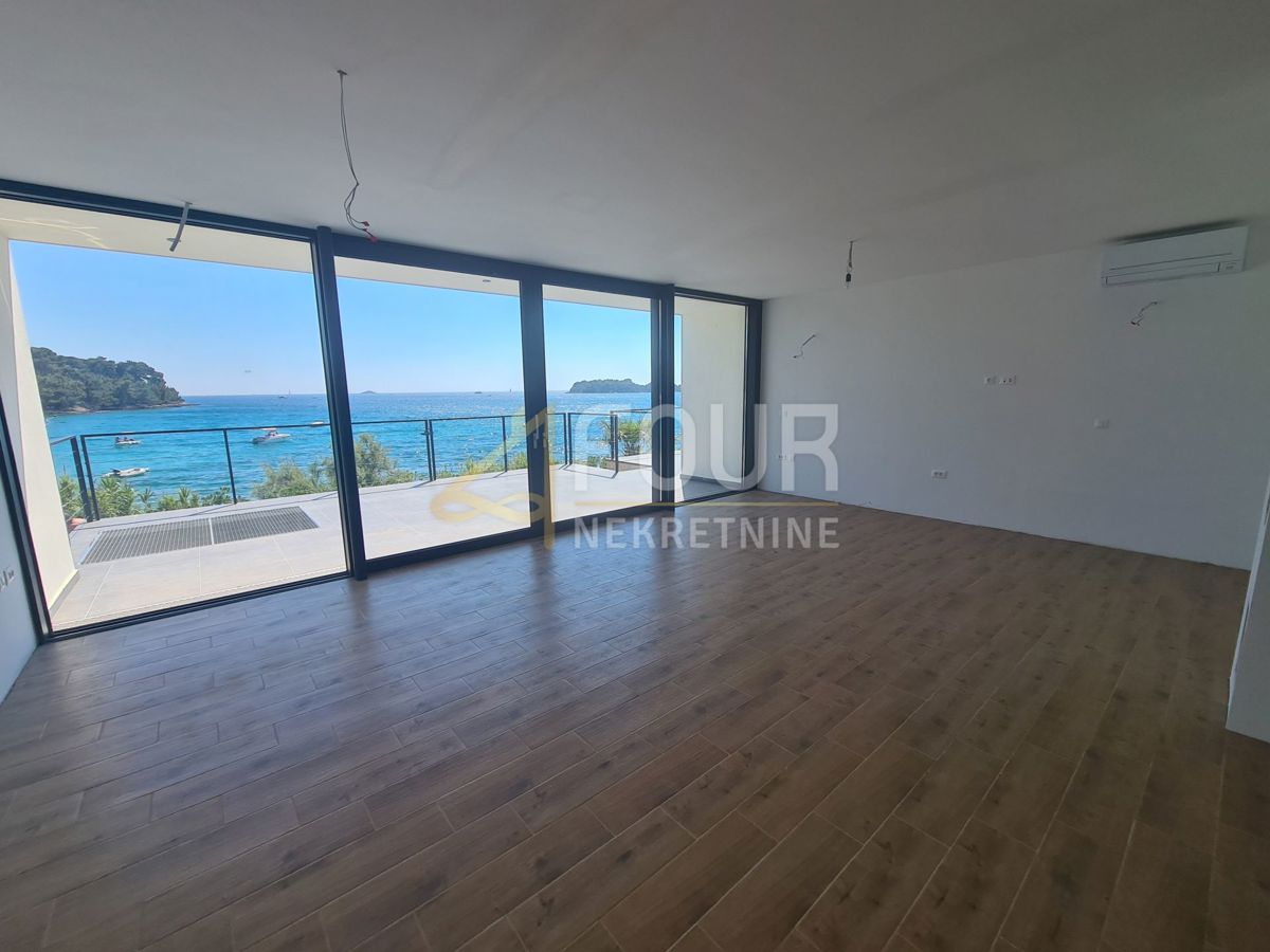 Apartma Na predaj - ISTARSKA ROVINJ