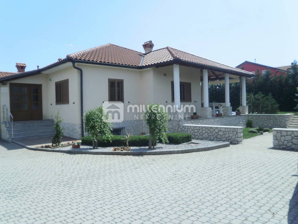 Kuća Na prodaju - Primorsko-goranska Jelenje - foto 1/14