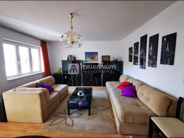 Flat for sale 103 m² – Crikvenica