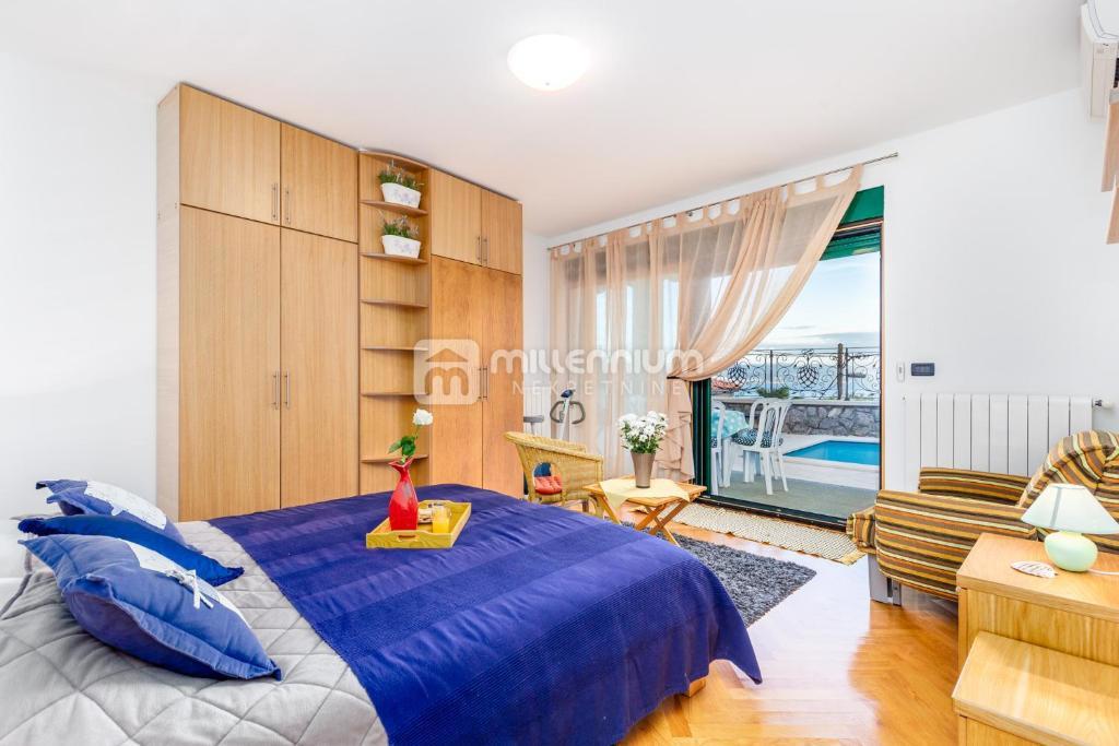 Kuća Na prodaju - PRIMORSKO-GORANSKA OPATIJA
