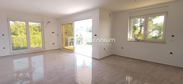 Flat for sale 80 m² – Njivice