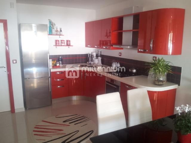 Apartment zu verkaufen 105 m² – Marčeljeva Draga