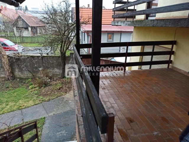 Kuća na prodaju 320 m² – Ogulin