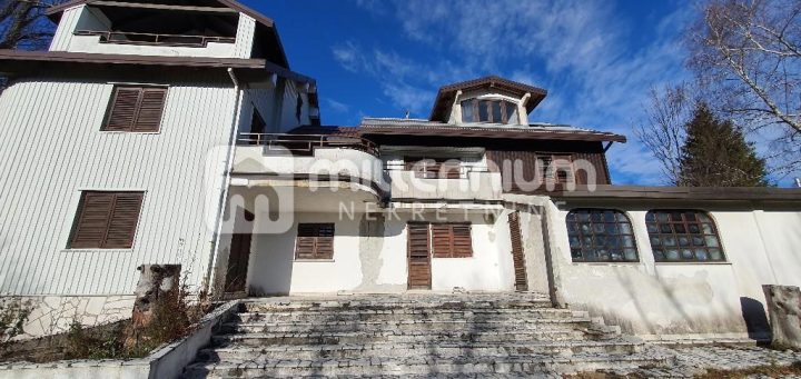 Poslovni prostor na prodaju 431 m² – Fužine
