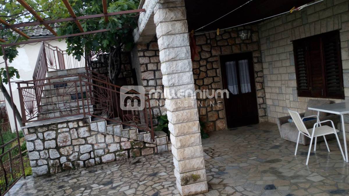 House For sale - Primorsko-goranska Novi Vinodolski - foto 2/8