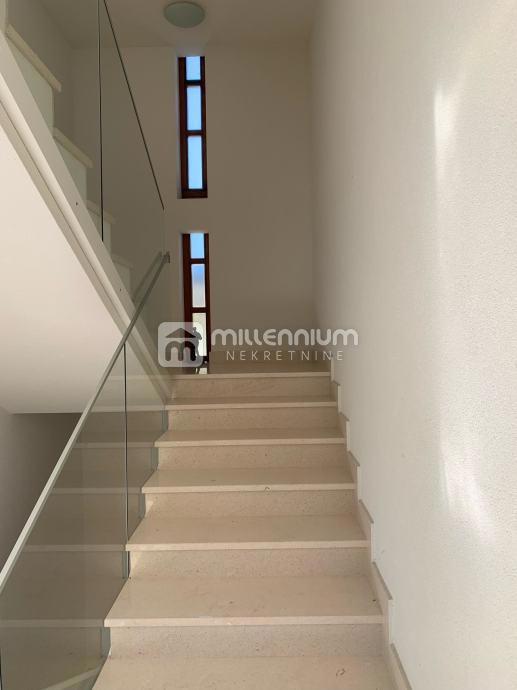 Apartma Na predaj - PRIMORSKO-GORANSKA KRK