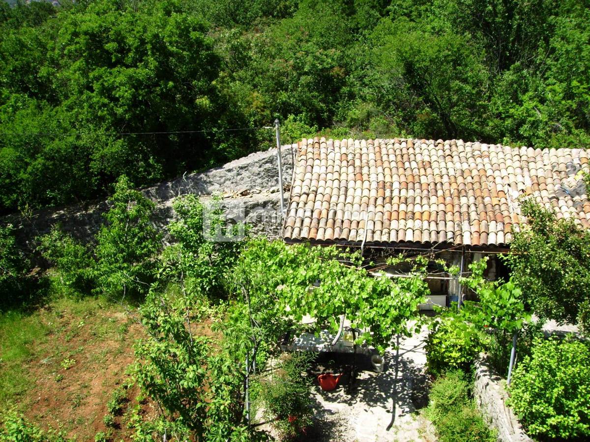 Hiša Na predaj - PRIMORSKO-GORANSKA RIJEKA