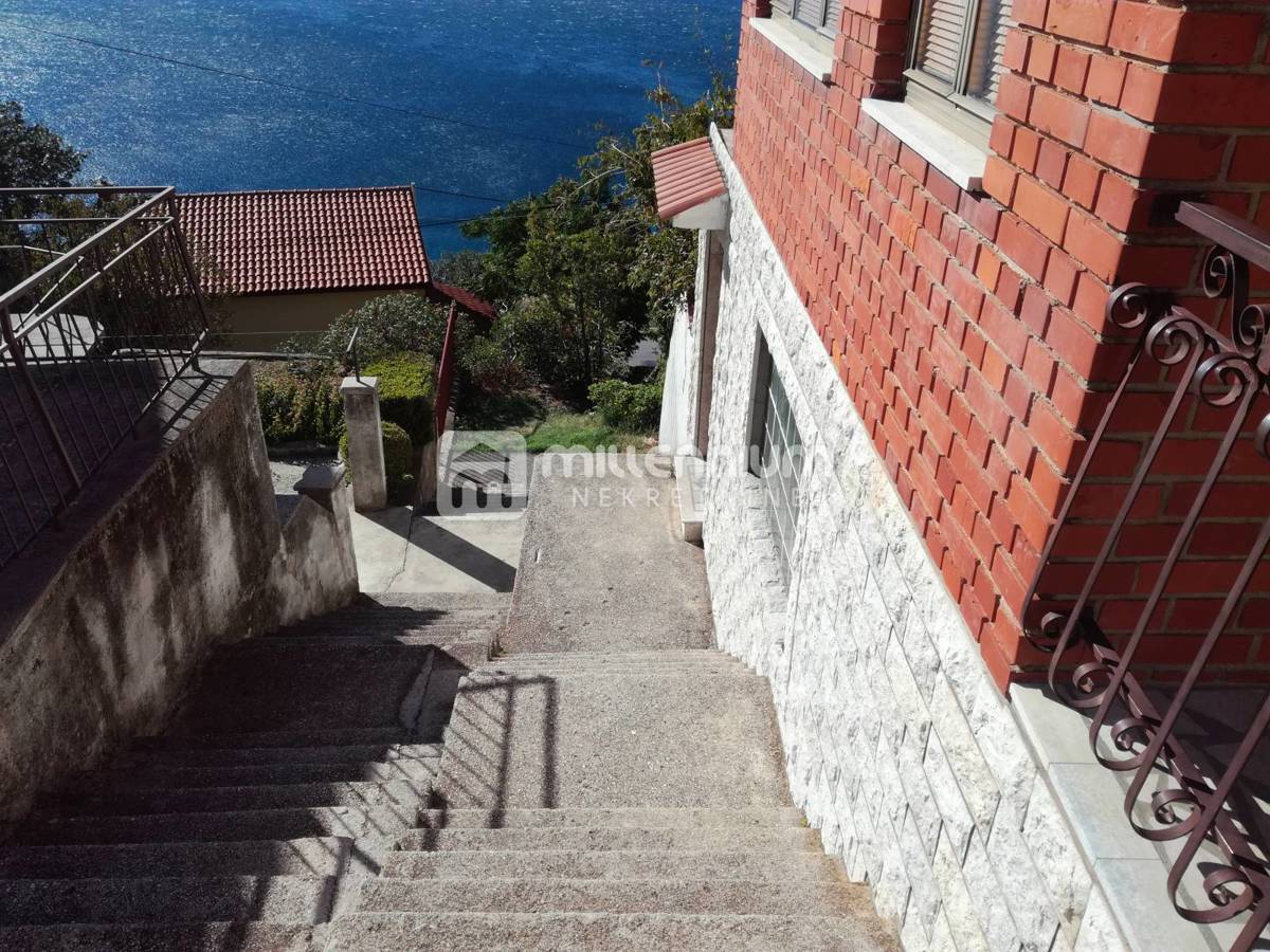 Maison À vendre - LIČKO-SENJSKA SENJ