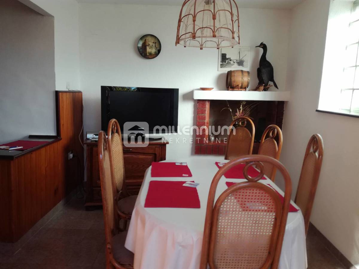 Maison À vendre - LIČKO-SENJSKA SENJ