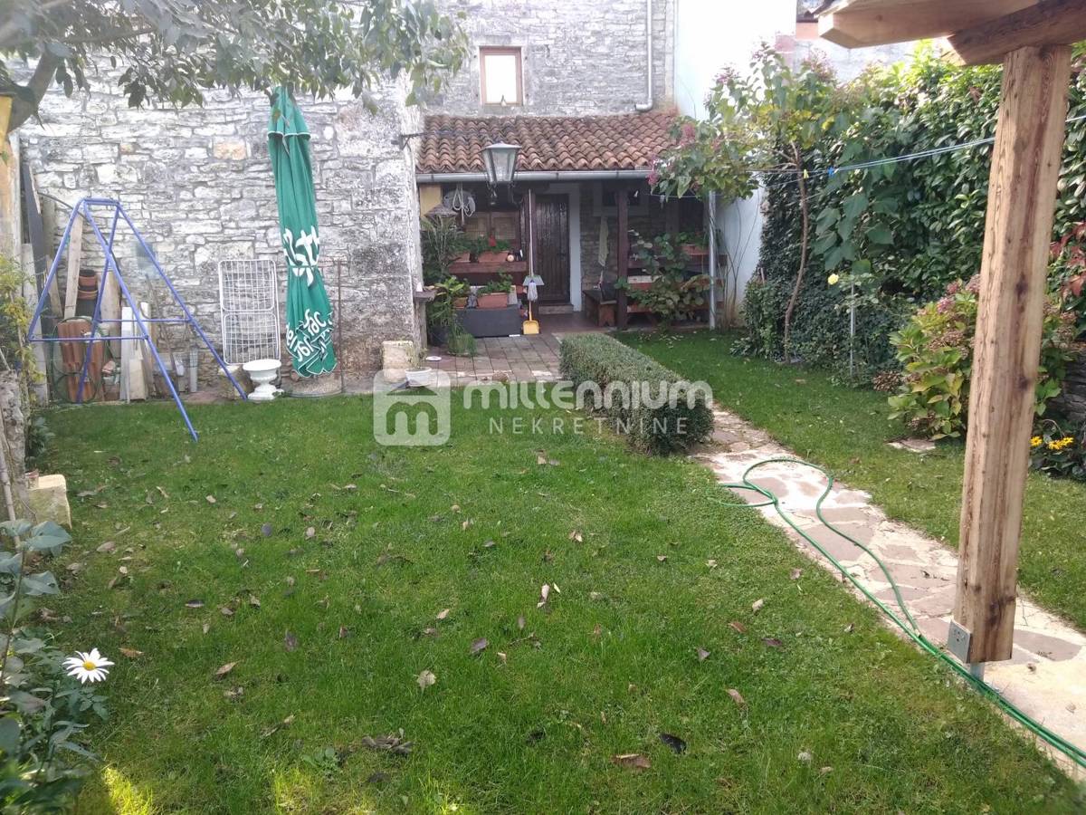 Haus Zu verkaufen - ISTARSKA GROŽNJAN