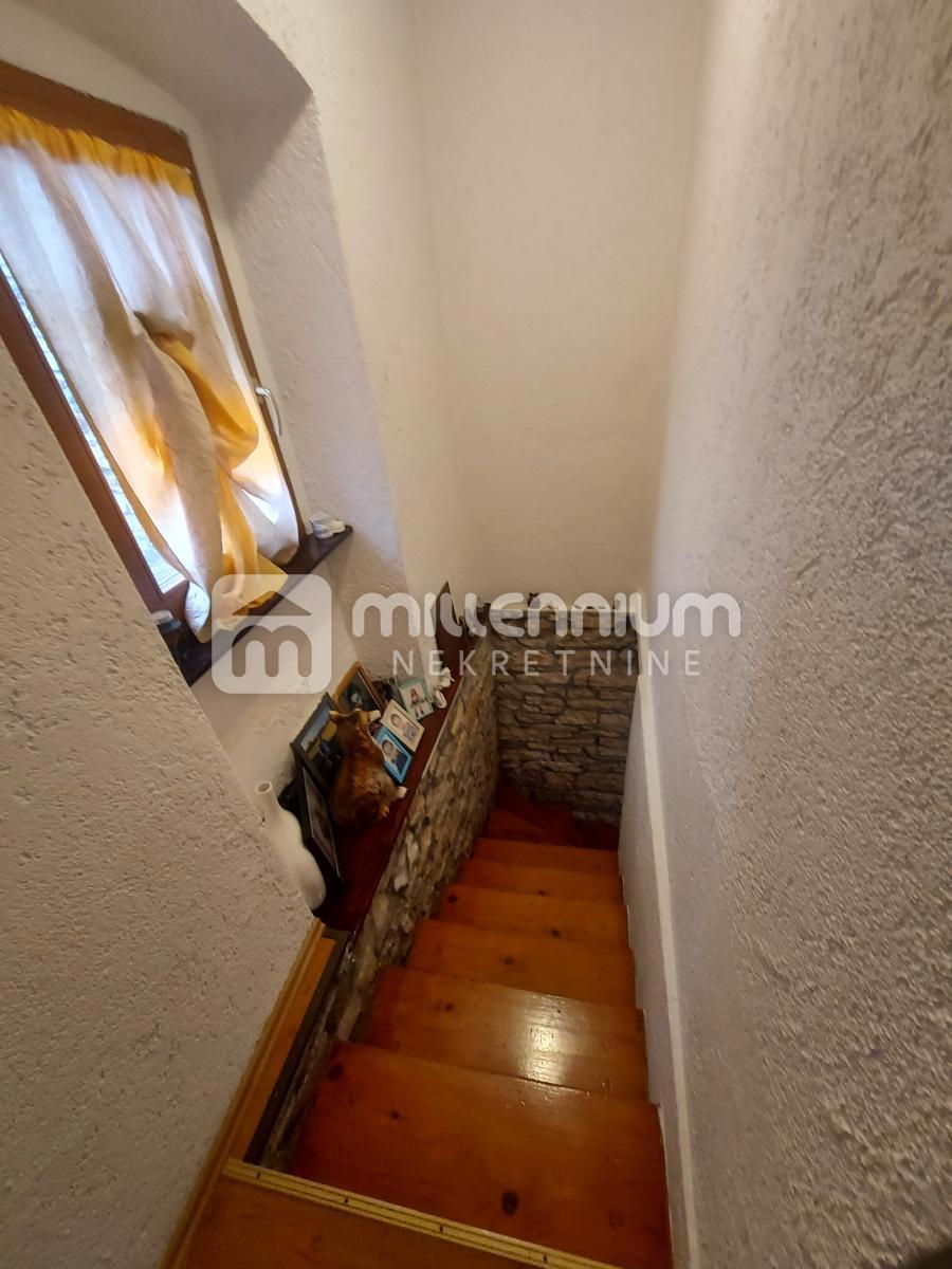 Haus Zu verkaufen - ISTARSKA GROŽNJAN