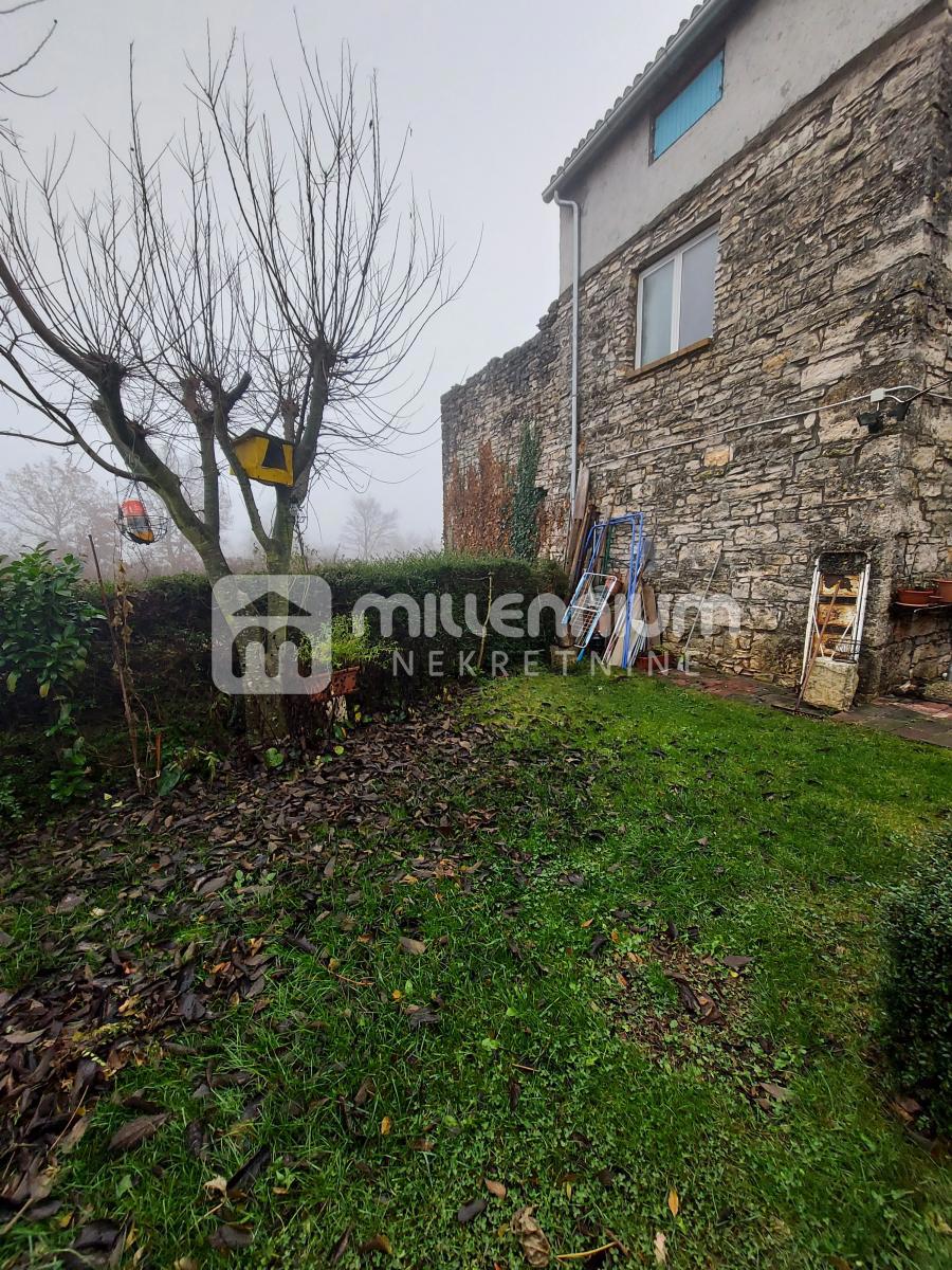 Haus Zu verkaufen - ISTARSKA GROŽNJAN