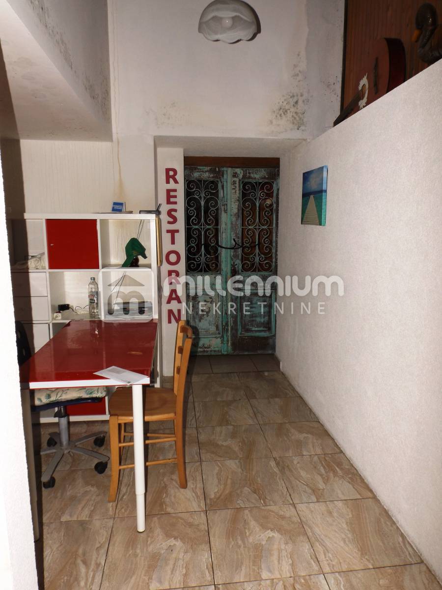 Poslovni prostori Na predaj - PRIMORSKO-GORANSKA CRIKVENICA