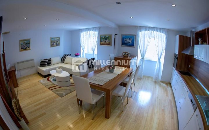 House For sale - Ličko-senjska Karlobag - foto 2/23