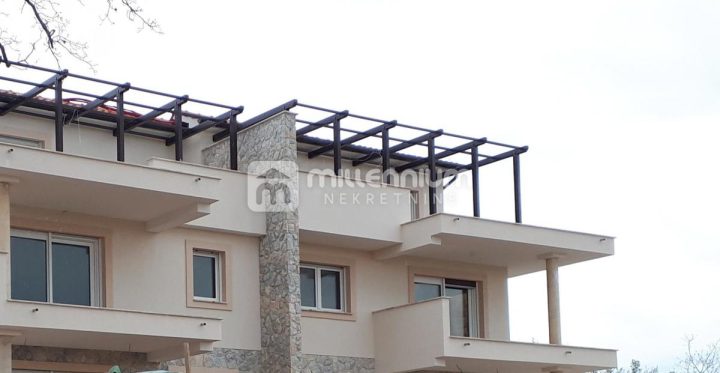 Flat for sale 71 m² – Njivice