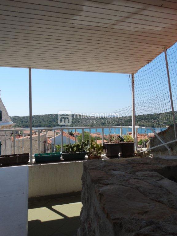 Casa In vendita - ŠIBENSKO-KNINSKA ŠIBENIK
