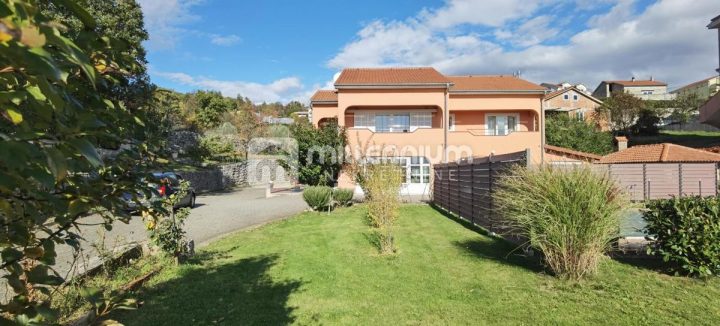 Maison à vendre 480 m² – Kastav