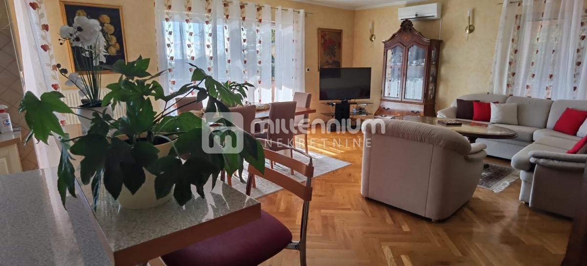 House For sale - PRIMORSKO-GORANSKA KASTAV