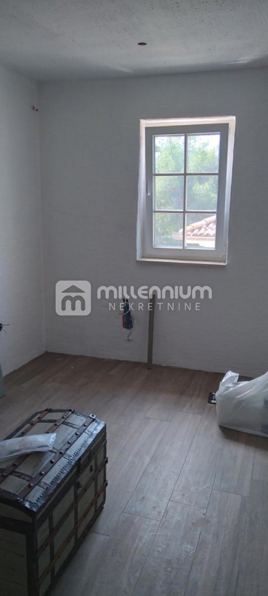 Mieszkanie Na sprzedaż - PRIMORSKO-GORANSKA MALI LOŠINJ