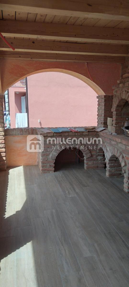 Mieszkanie Na sprzedaż - PRIMORSKO-GORANSKA MALI LOŠINJ