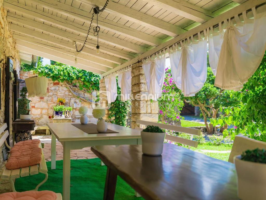 House For sale - ISTARSKA UMAG
