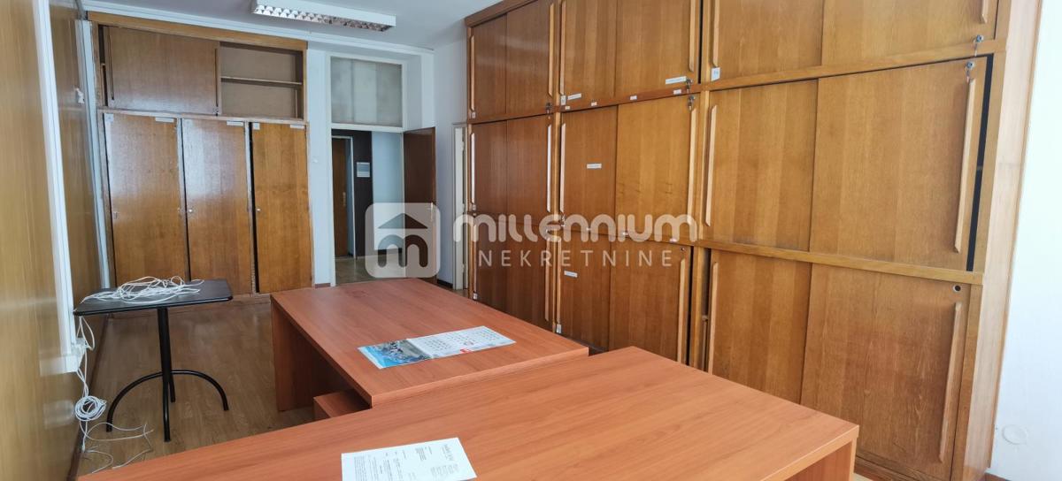 Business premises For sale - PRIMORSKO-GORANSKA RIJEKA
