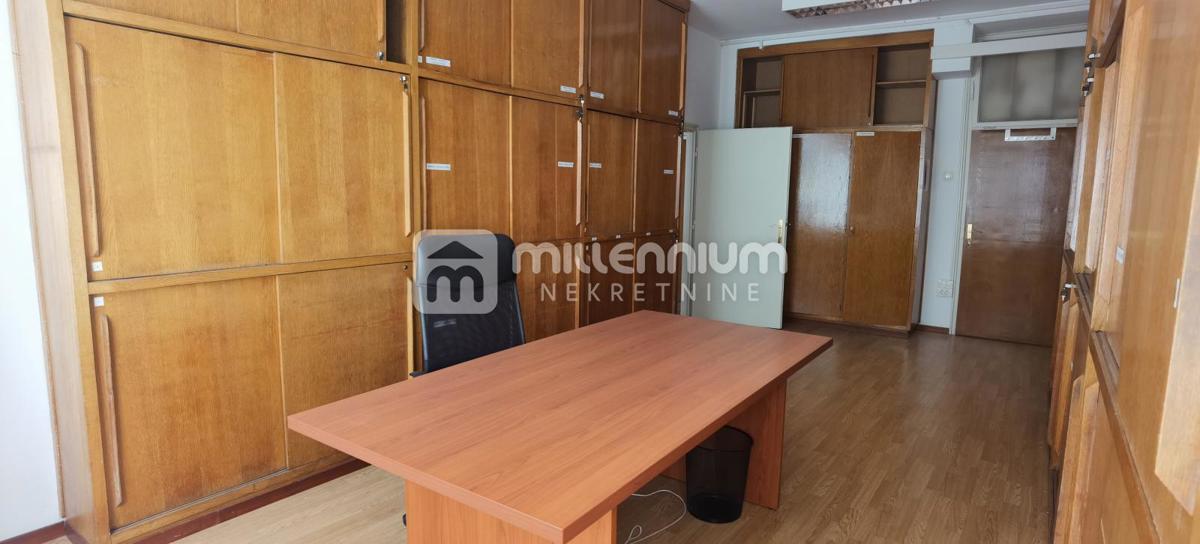 Business premises For sale - PRIMORSKO-GORANSKA RIJEKA