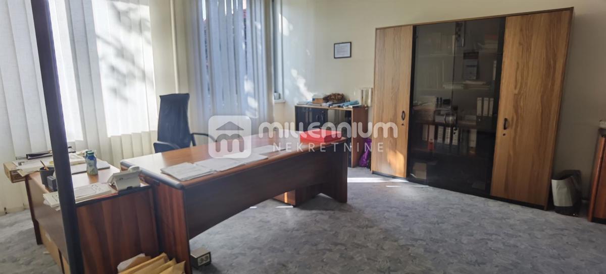 Business premises For sale - PRIMORSKO-GORANSKA RIJEKA