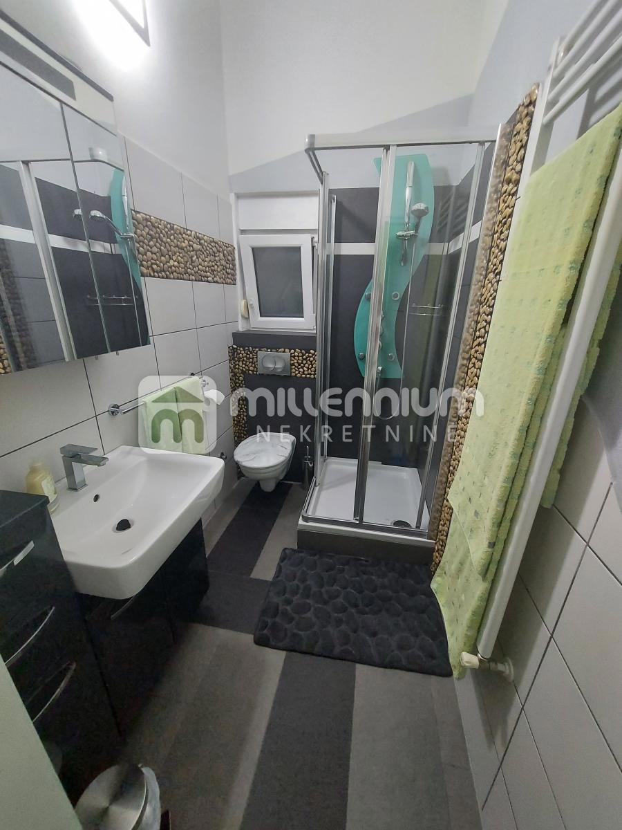 House For sale - PRIMORSKO-GORANSKA NOVI VINODOLSKI
